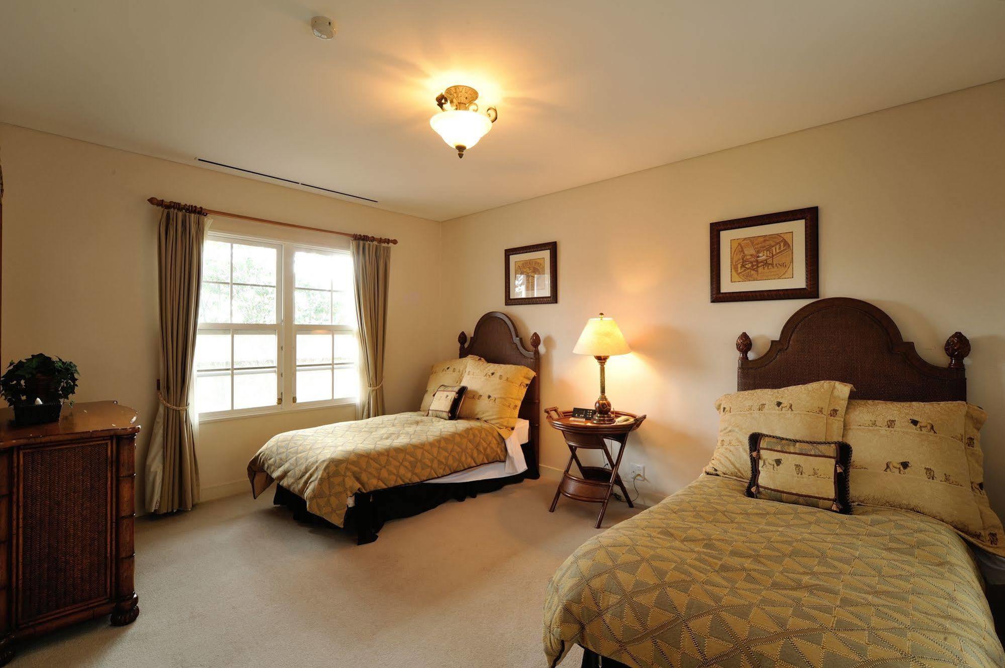 รีสอร์ต ฟอเรสต์ ฮิลล์ การ์เดน Hotel มิฮาระ ภายนอก รูปภาพ